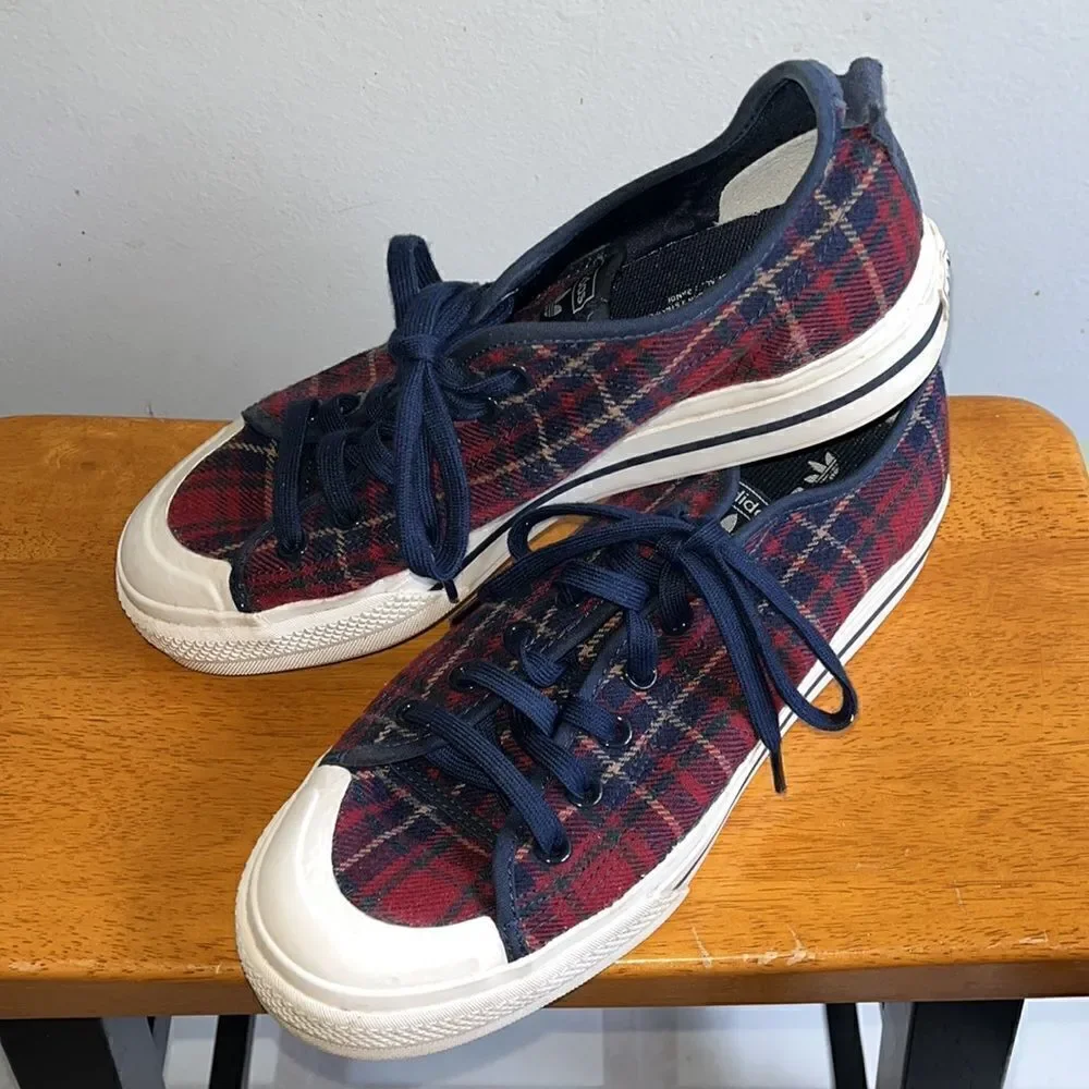 ADIDAS NIZZA RF PLATFORM LOW PLAID WOMEN’S SHOES SIZE 11 (Euro 44)